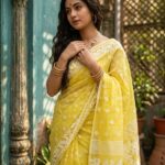 Sunshine Yellow & Pure White Dhakai Jamdani Saree